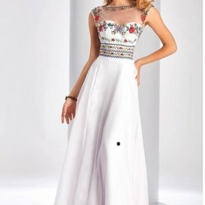 NwT long white dress with floral size 2